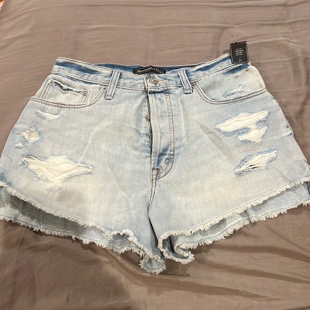 Abercrombie and Fitch High Rose Jean Shorts NWT